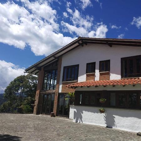 Hotel Boutique Villa Isabel Саленто Екстериор снимка